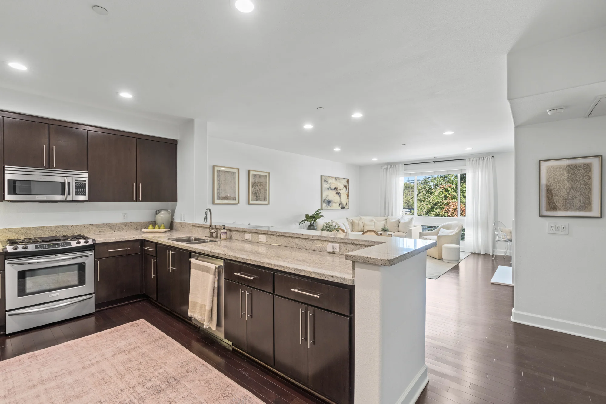 10878 N Bloomfield St #210 photo 25