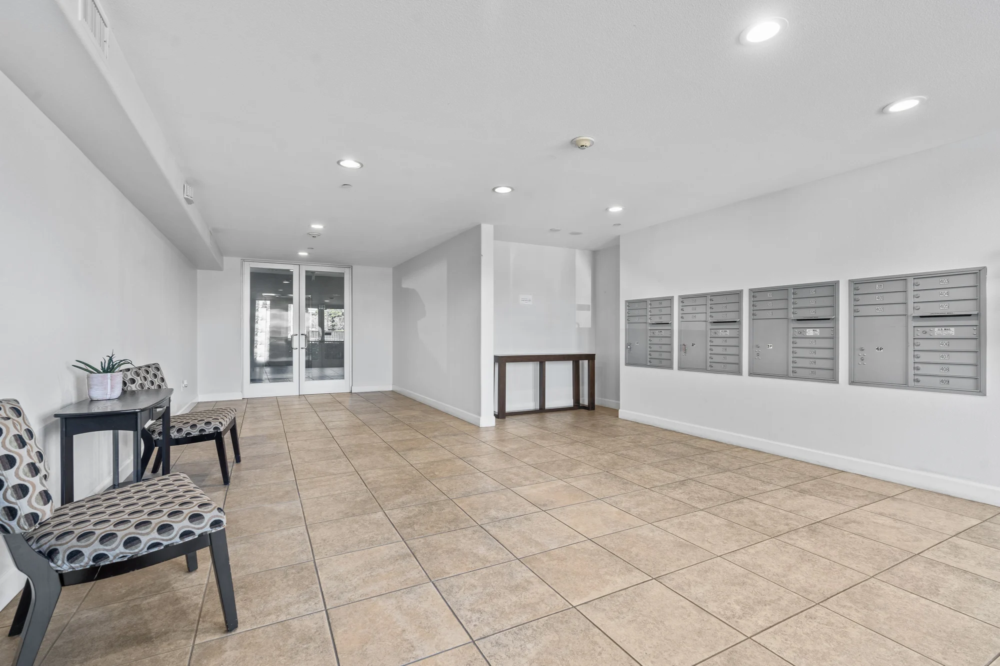 10878 N Bloomfield St #210 photo 21