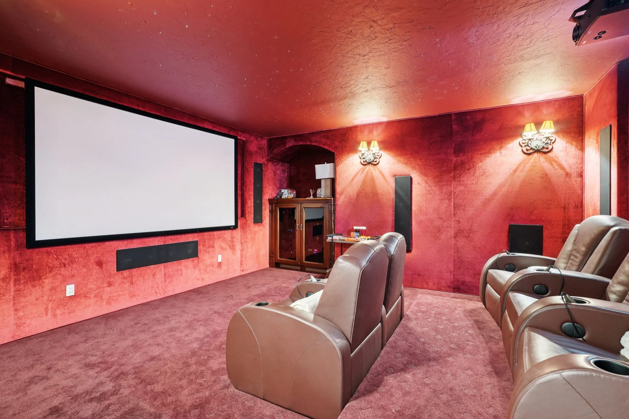 64-web-or-mls-Via La Brea-S3012-064