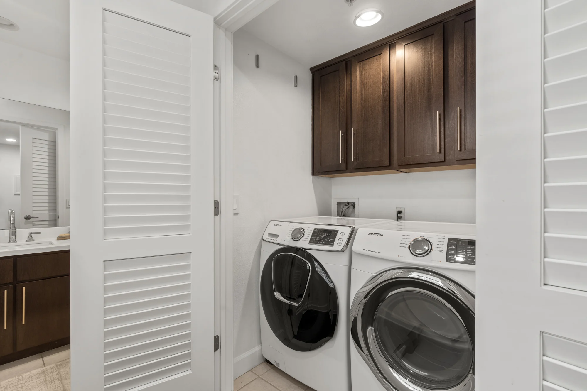 10878 N Bloomfield St #210 photo 33