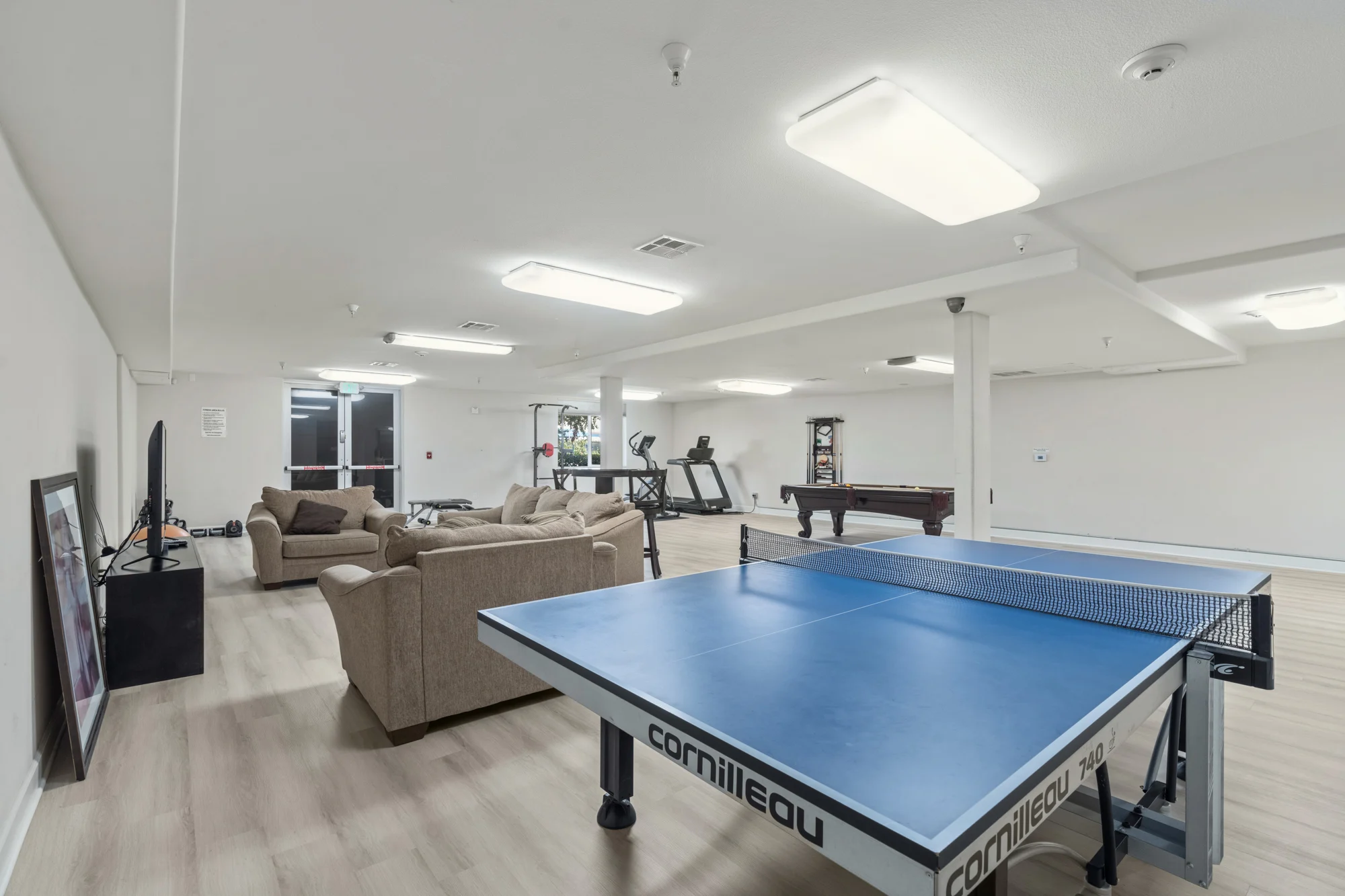 10878 N Bloomfield St #210 photo 43