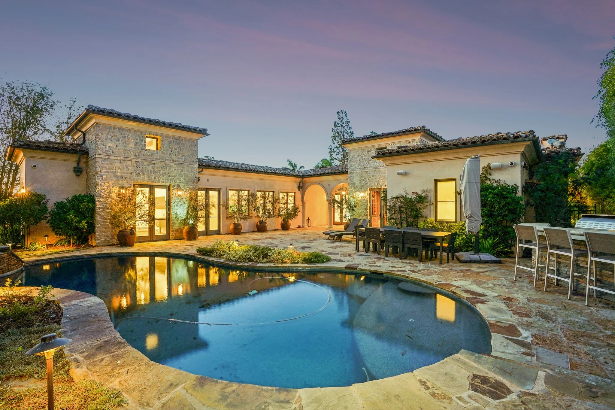 117-web-or-mls-RT-3012-12